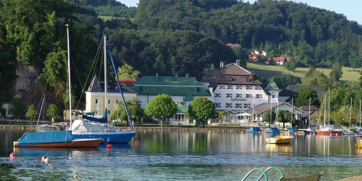 Schlosshotel Iglhauser am Ufer des Mattsees in der Nähe von Salzburg