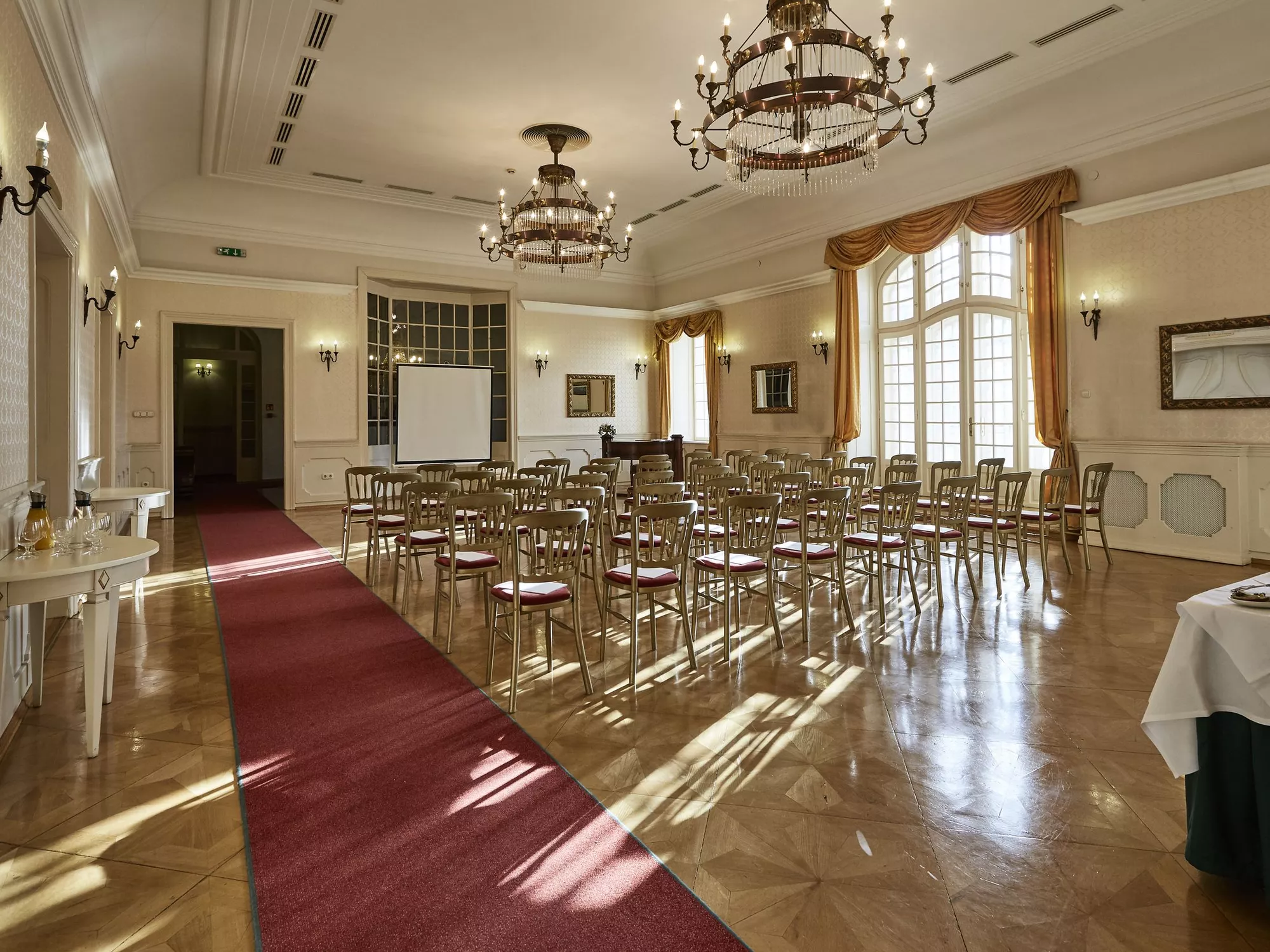 Schlosshotel Szidonia in Ungarn